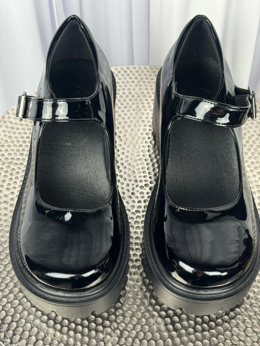 Synthetic Patent Mary Jane Platforms Size 38